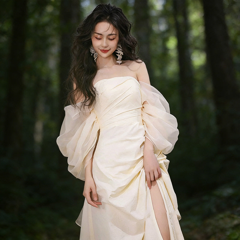 BHstyle Minimalistisch Ball-Gown Satin Trägerlos Statement-Ärmel Modern Edel Anlassmode Weiß Creme 32-44