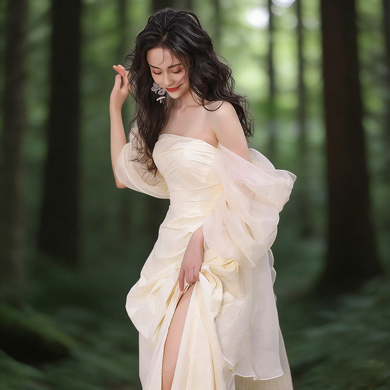 BHstyle Minimalistisch Ball-Gown Satin Trägerlos Statement-Ärmel Modern Edel Anlassmode Weiß Creme 32-44