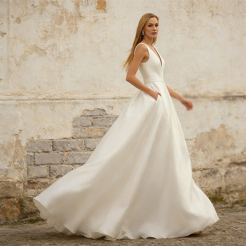 BHstyle Satin-Ball-Gown in A-Linie mit Taschen – Klassisches Ballkleid mit V-Ausschnitt und breitem Taillenbund 32-44